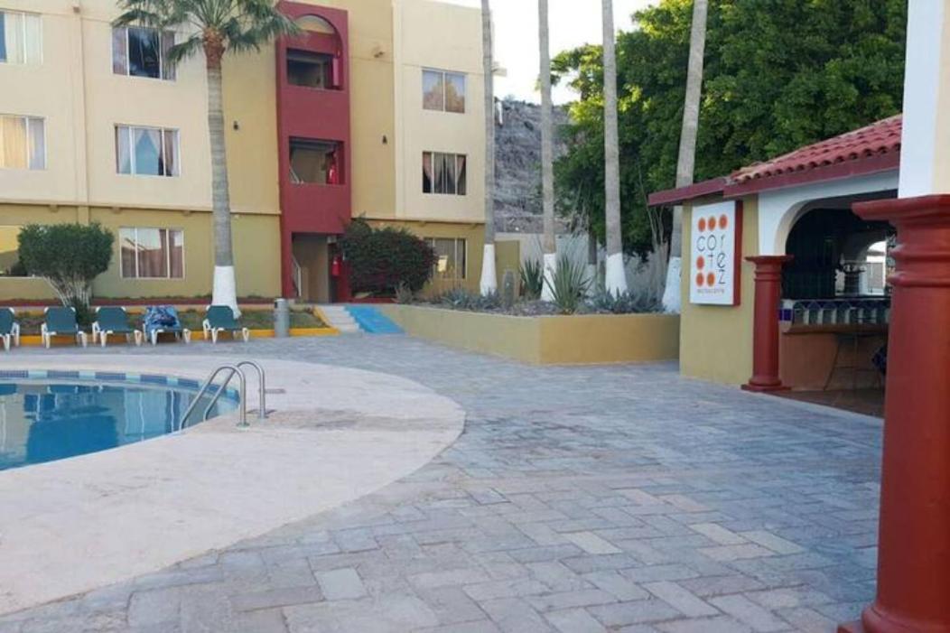 Palacio De Cristal, Fiesta De Cortes 101, Casa Hermar Puerto Penasco Exterior photo